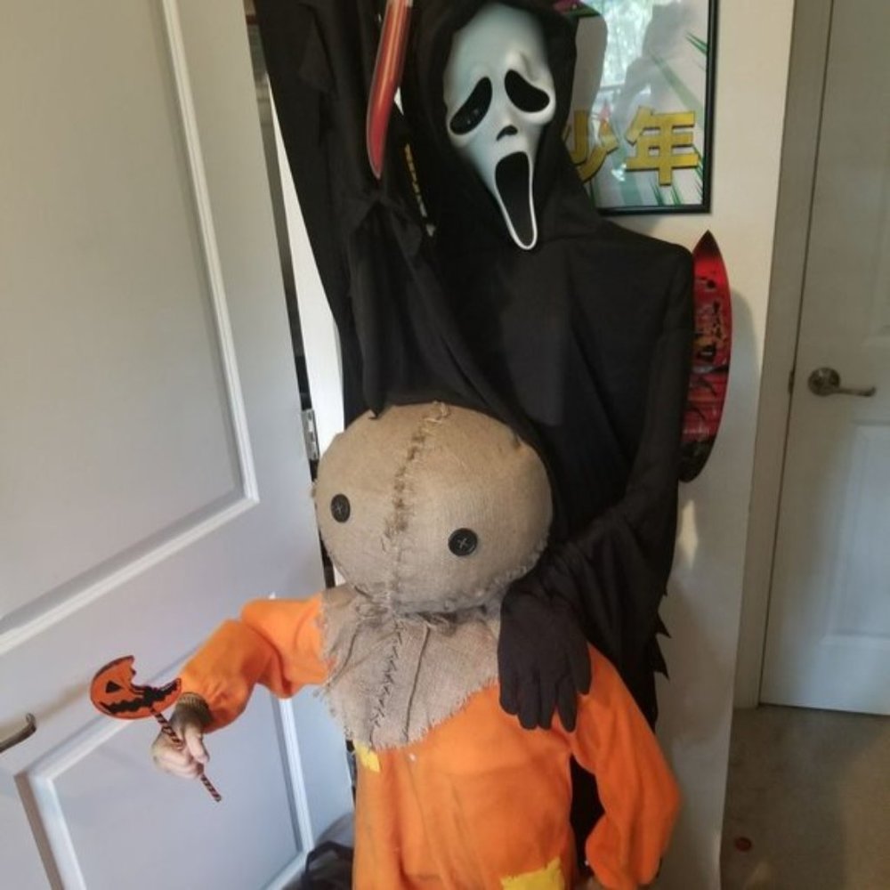 Animatronic Halloween Lot (Ghost face,Trick r Treat)